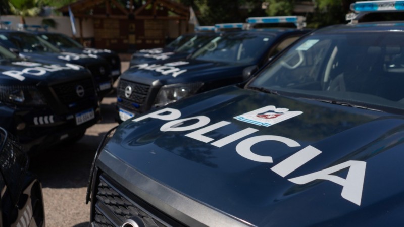 Cuatro sujetos detenidos por robo y un menor involucrado